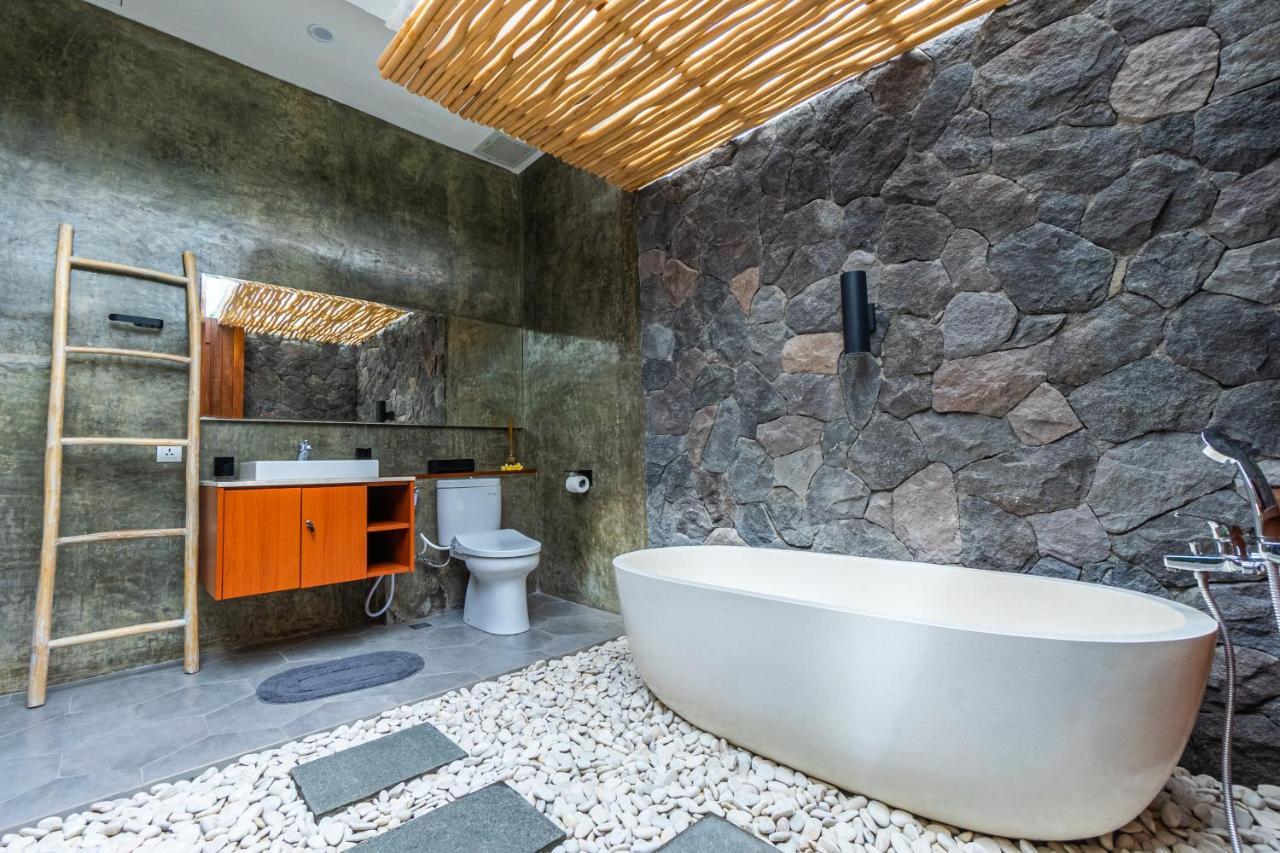 Villa Sokhaya Ubud Buitenkant foto